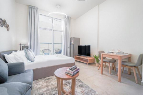 Tranquil Studio in Al Furjan deleguest